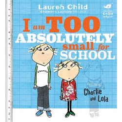 Hachette UK I Am Too Absolutely Small For School book English Paperback 32 pages
