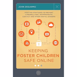 UBC Press Keeping Foster Children Safe Online, Paperback