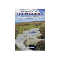 ISBN Great Mountain Days in the Pennines, 50 Classic Hillwalking Challenges book Travel English 256 pages