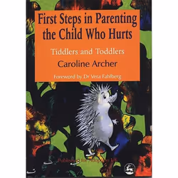 UBC Press First Steps in Parenting the Child who Hurts, Paperback, 128 pages